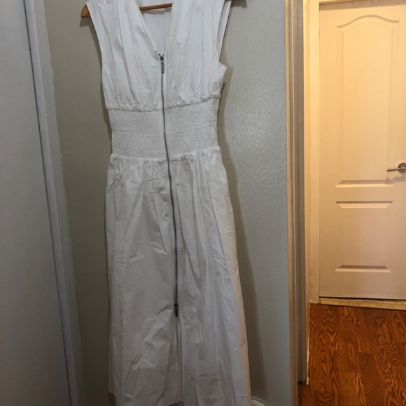 White dress new - Picture 3 of 6